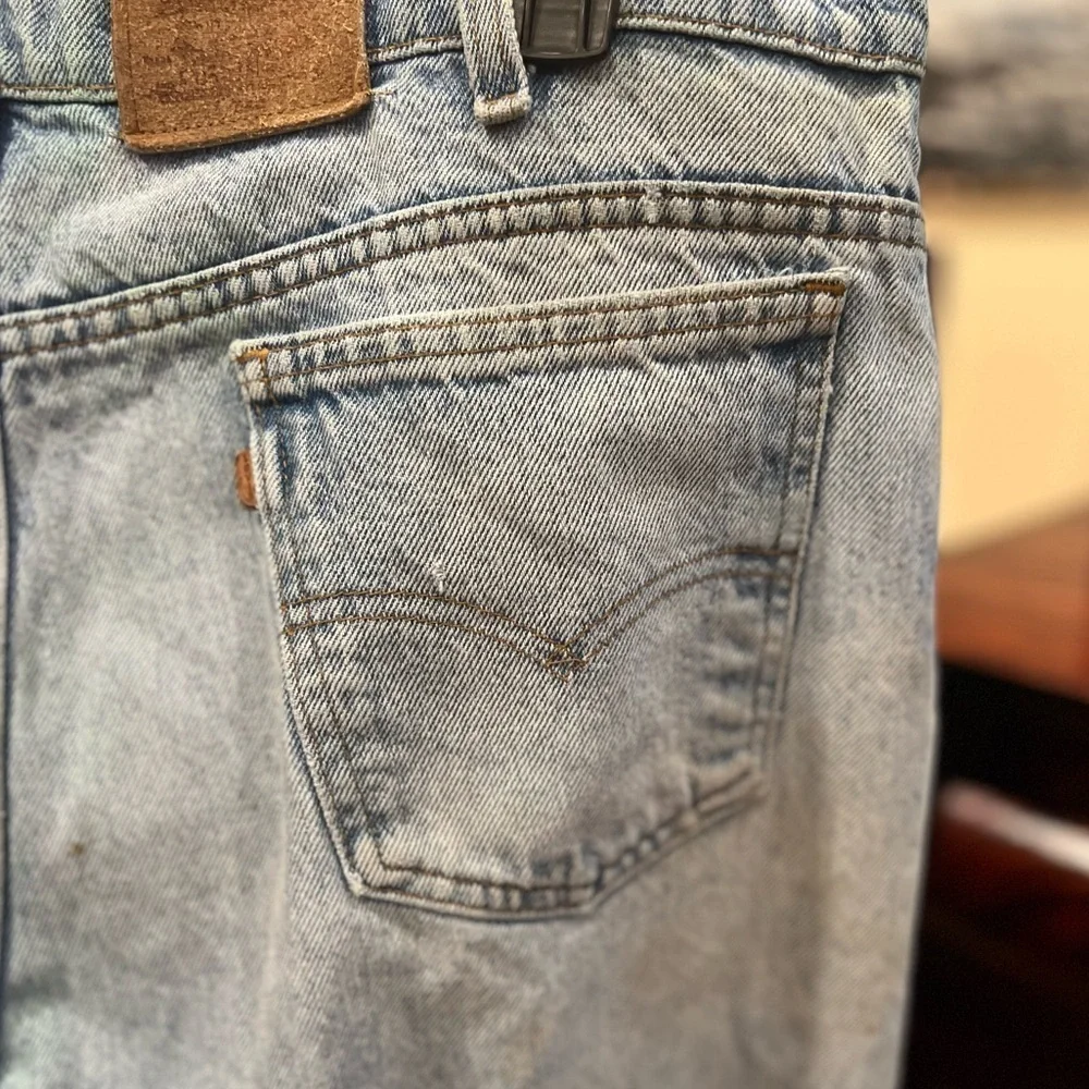 VINTAGE Levi’s 540 jeans with brown leather tag